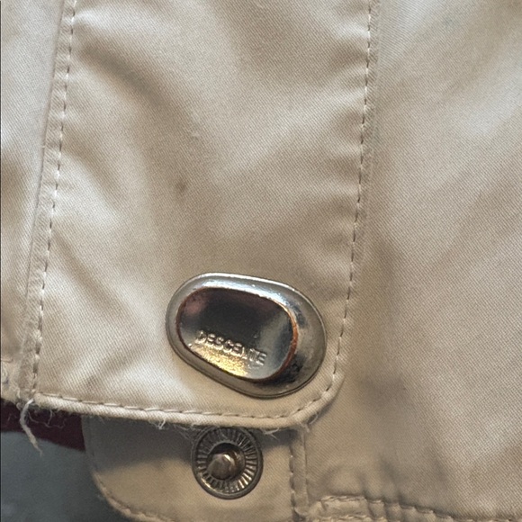 Descente - Picture 10 of 15